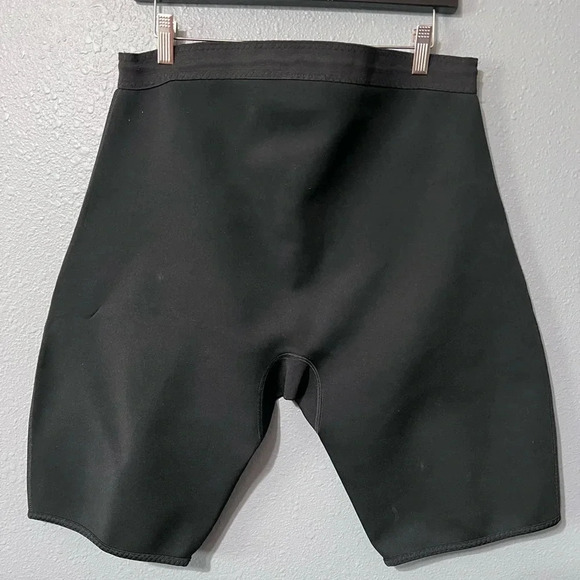 Gold's Gym Shorts Mens L/XL Black Neoprene Polyester Drawstring Waist Fitness - Picture 2 of 5